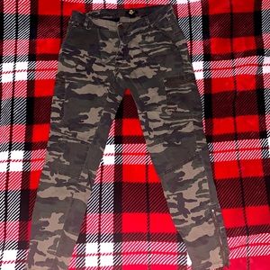 Forever 21 camouflaged pants